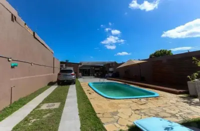 Casa com 3 quartos à venda na praça barão do rio branco, --, niterói, canoas por r$ 600.000