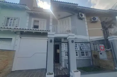 Casa com 3 quartos à venda na rua maria agiova ghilardi, --, centro, canoas por r$ 739.000
