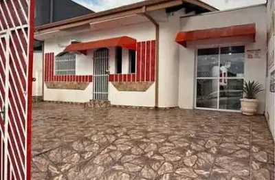 Casa para Venda em Taubaté, Terra Nova, 5 dormitórios, 3 banheiros, 2 vagas