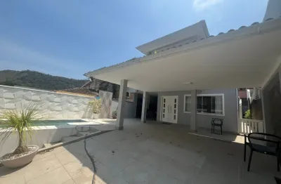 Casa com 4 quartos à venda na Rua dos Ipês, 379, Itacoatiara, Niterói