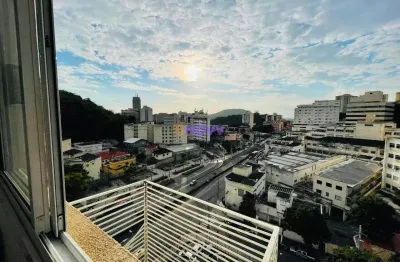 Apartamento com vista livre, varanda ensolarada e lazer de clube em localização estratégica!