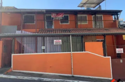 Casa com 3 quartos à venda na rua arraial dos couros, 12, jardim são luís, são paulo por r$ 390.000
