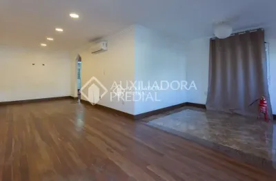 Casa comercial à venda na rua doutor salvador franca, 1160, jardim botânico, porto alegre, 202 m2 por r$ 1.637.000