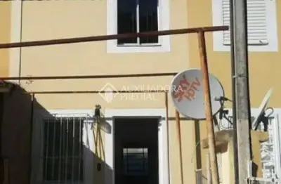 Casa com 2 quartos à venda na rua marcírio da silva barbosa, 130, vila operária, porto alegre, 86 m2 por r$ 250.000