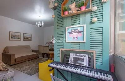 Apartamento com 3 quartos à venda na avenida alberto bins, 635, centro histórico, porto alegre, 104 m2 por r$ 470.000