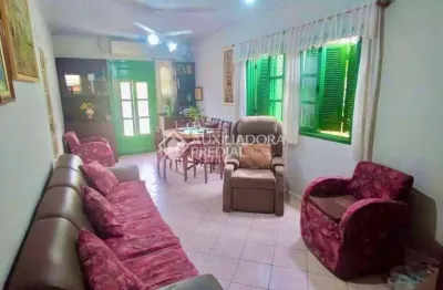 Casa com 3 quartos à venda na rua dona zulmira, 161, cavalhada, porto alegre, 220 m2 por r$ 550.000