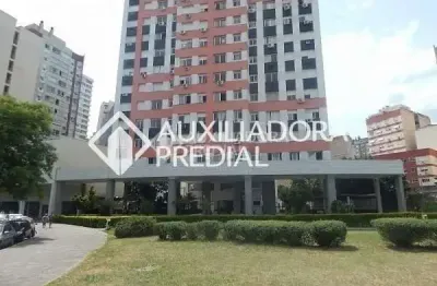 Apartamento com 2 quartos à venda na avenida loureiro da silva, 1500, cidade baixa, porto alegre, 52 m2 por r$ 425.500