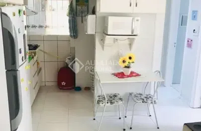 Apartamento com 2 quartos à venda na estrada barro vermelho, 241, restinga, porto alegre, 54 m2 por r$ 130.000