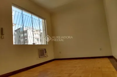 Apartamento com 3 quartos à venda na avenida protásio alves, 5151, petrópolis, porto alegre, 82 m2 por r$ 320.000