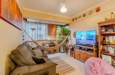 Apartamento com 2 quartos à venda na avenida loureiro da silva, 1710, cidade baixa, porto alegre, 63 m2 por r$ 600.000