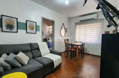 Apartamento com 2 quartos à venda na avenida venâncio aires, 37, azenha, porto alegre, 56 m2 por r$ 400.000