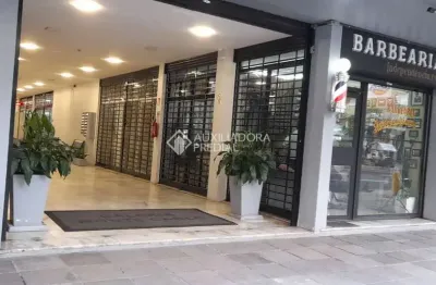 Sala comercial à venda na avenida independência, 691, independência, porto alegre, 50 m2 por r$ 110.000