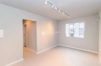 Apartamento com 2 quartos à venda na rua alberto silva, 238, vila ipiranga, porto alegre, 58 m2 por r$ 372.000