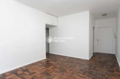 Apartamento com 2 quartos à venda na rua santa cecília, 1315, santa cecília, porto alegre, 51 m2 por r$ 230.000