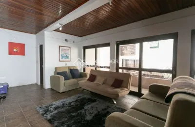 Casa em condomínio fechado com 3 quartos à venda na rua arnaldo ballve, 709, jardim itu sabará, porto alegre, 300 m2 por r$ 1.280.000