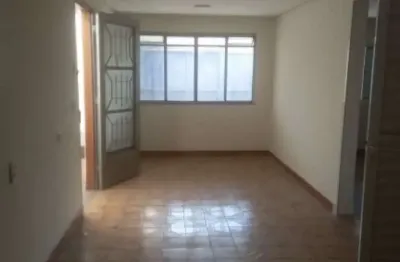Casa com 2 quartos à venda na Rua Bento Capinam, --, Carandiru, São Paulo