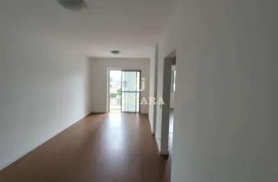 Apartamento de 2 dormitórios em ótimo estado para alugar na casa verde!