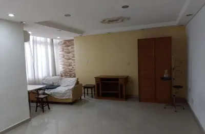 Apartamento a venda em santos na rua frederico ozanan