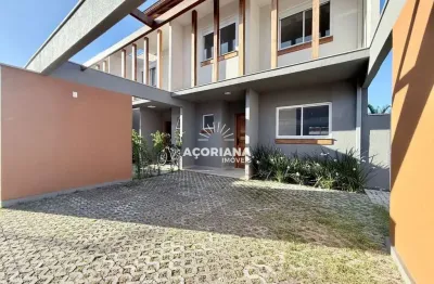 Casa em condomínio fechado com 3 quartos à venda na rua sagrado coração de jesus, 8, morro das pedras, florianópolis por r$ 1.690.000