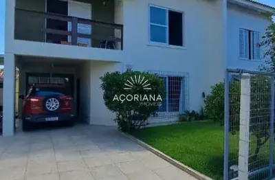 Casa com 3 quartos para alugar na Rua José Elias Lopes, 969, Campeche, Florianópolis