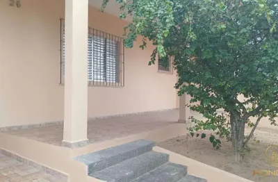 Casa 4 dormitórios ou + para venda em itanhaém / sp no bairro centro