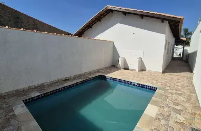 Casa com 2 dormitórios, sendo 1 suíte no grandesp em itanhaém / sp