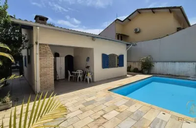 Casa com 3 dormitórios, sendo 1 suíte no grandesp em itanhaém / sp
