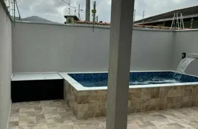 Casa com 2 dormitórios, sendo 1 suíte no jardim magalhães em itanhaém / sp