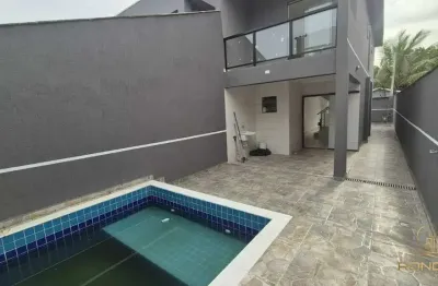 Casa com 2 dormitórios, sendo 2 suítes no nova itanhaém, sp.