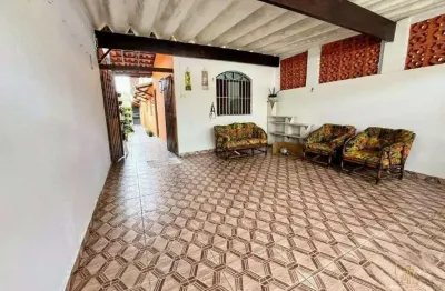 Casa com 2 dormitórios, sendo 1 suíte no belas artes em itanhaém, sp.