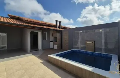 Casa com 3 dormitórios, sendo 1 suíte no nova itanhaém, sp.