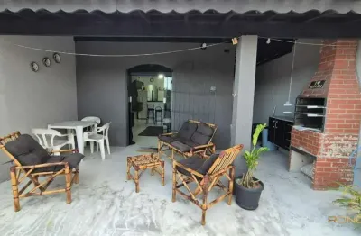 Casa com 2 dormitórios, sendo 1 dormitório no marrocos em itanhaém, sp.
