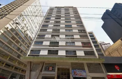 Apartamento com 3 quartos à venda na Rua Voluntários da Pátria, 442, Centro, Curitiba por R$ 550.000