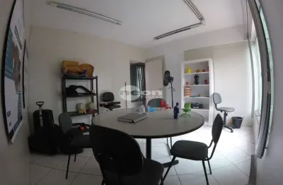 Sala comercial à venda na avenida antártico, 401, jardim do mar, são bernardo do campo, 110 m2 por r$ 450.000