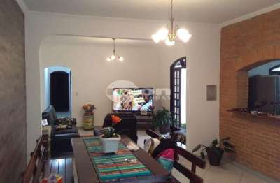 Casa com 3 quartos à venda na rua julieta, 335, jordanópolis, são bernardo do campo, 264 m2 por r$ 900.000