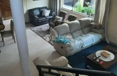 Casa com 5 quartos à venda na rua maria adelaide rossi, 137, centro, são bernardo do campo, 450 m2 por r$ 2.000.000