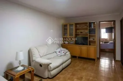 Casa com 3 quartos à venda na itapicuru, 26, taboão, diadema, 148 m2 por r$ 550.000