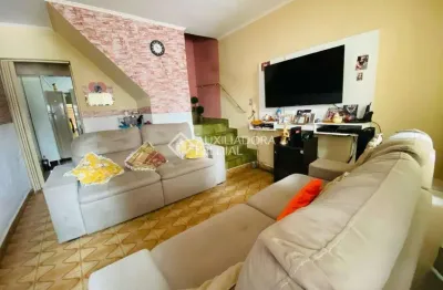 Casa em condomínio fechado com 6 quartos à venda na rua capivari, 6, nova gerty, são caetano do sul, 160 m2 por r$ 795.000
