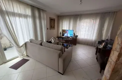 Casa em condomínio fechado com 3 quartos à venda na estrada das lágrimas, 1050, jardim são caetano, são caetano do sul, 201 m2 por r$ 1.550.000