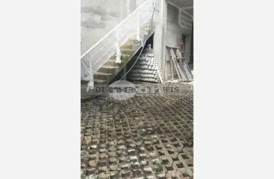 Casa com 3 quartos à venda na rua taguá, 260, parque joão ramalho, santo andré, 300 m2 por r$ 850.000