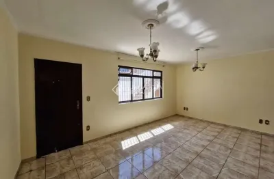 Casa com 3 quartos à venda na rua lombroso, 130, vila curuçá, santo andré, 228 m2 por r$ 920.000