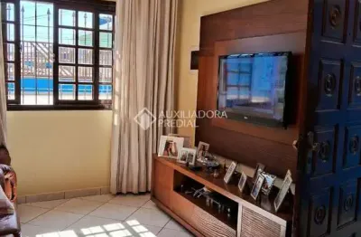 Casa com 2 quartos à venda na gustavo barroso, 100, taboão, diadema, 157 m2 por r$ 600.000