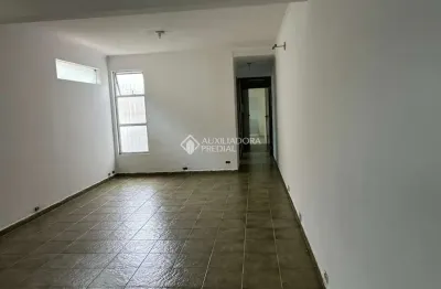 Casa com 3 quartos à venda na rua barão do rio branco, 136, vila eldízia, santo andré, 250 m2 por r$ 640.000