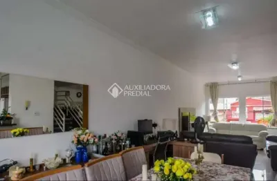 Casa com 3 quartos à venda na rua boqueirão, 133, vila curuçá, santo andré, 255 m2 por r$ 800.000