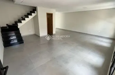 Casa com 3 quartos à venda na rua senador queirós, 397, vila scarpelli, santo andré, 138 m2 por r$ 889.000