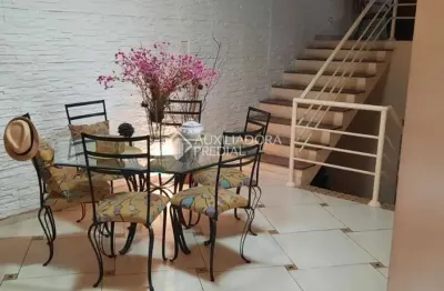 Casa em condomínio fechado com 3 quartos à venda na rua maria ortiz, 171, campestre, santo andré, 374 m2 por r$ 2.500.000