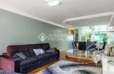 Casa com 4 quartos à venda na guapé, 161, vila pinheirinho, santo andré, 254 m2 por r$ 1.150.000