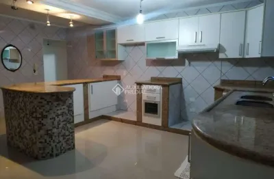 Casa em condomínio fechado com 5 quartos à venda na vice-presidente francisco silviano alves brandão, 571, parque são vicente, mauá, 380 m2 por r$ 1.520.000