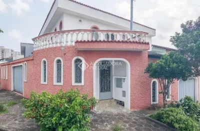 Casa com 3 quartos à venda na pinheiro machado, 7, vila scarpelli, santo andré, 300 m2 por r$ 1.300.000
