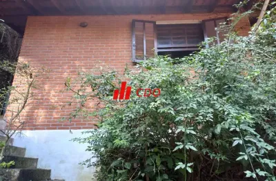 Embu das artes casa a venda em condomínio, com 3 dormitórios sendo 1 suíte,3 salas 2 vagas, área construída 158m,terreno de 1.638m